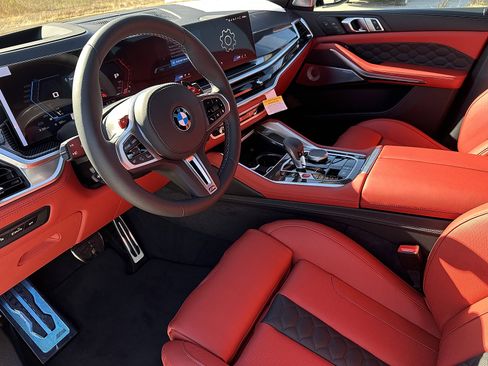 New 2026 BMW X5 M Competition w/ Executive Package image 9