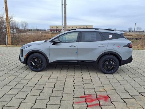 New 2026 Kia Sportage X-Line w/ X-Line Premium Package AWD/4WD image 2