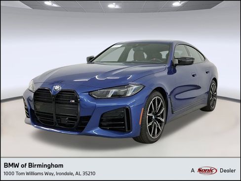 Certified 2025 BMW M440i image 1