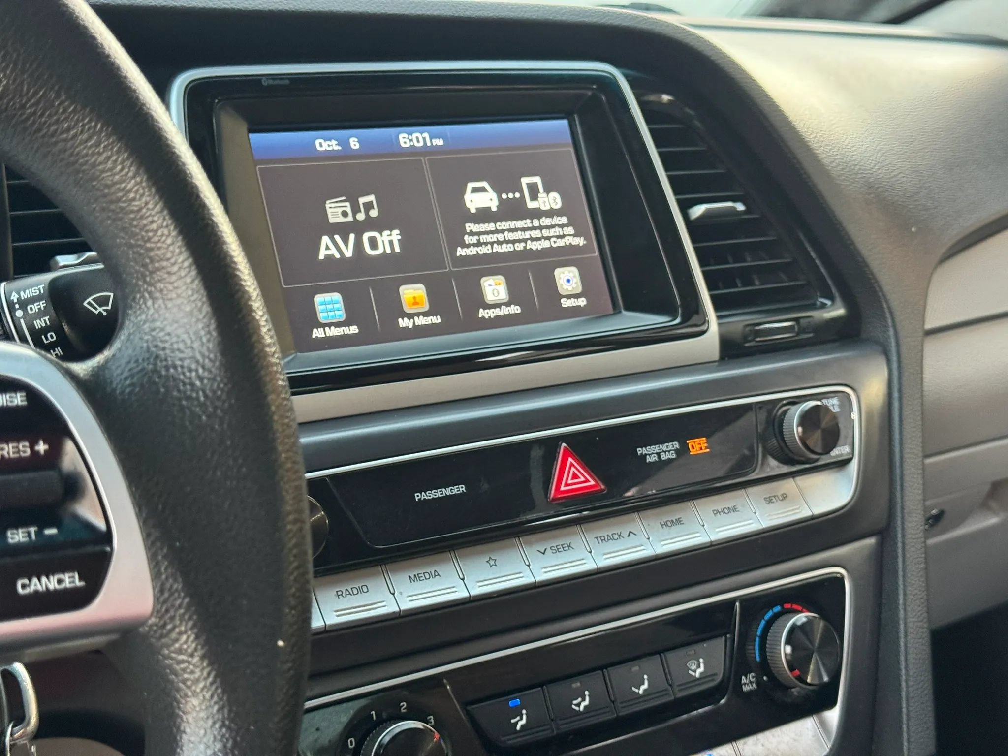 Used 2019 Hyundai Sonata SE FWD image 14