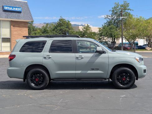 Used 2021 Toyota Sequoia TRD Pro AWD/4WD image 2