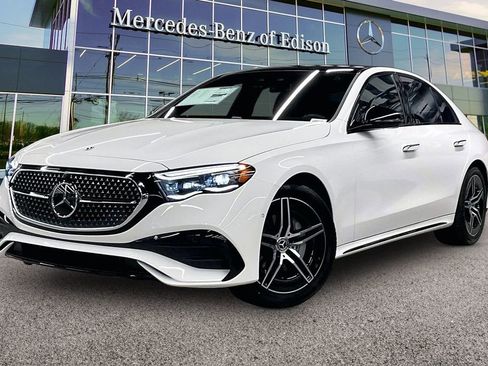 New 2026 Mercedes-Benz E 350 4MATIC Sedan image 2