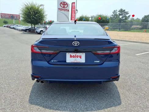 Certified 2025 Toyota Camry XSE FWD image 6
