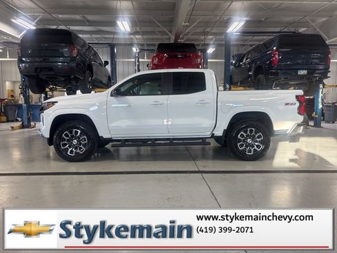 New 2026 Chevrolet Colorado Z71 w/ Z71 Convenience Package 2 image 3