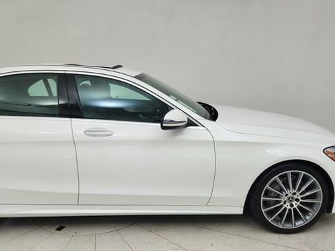 Used 2018 Mercedes-Benz C 300 Sedan image 8