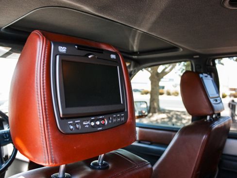 Used 2013 Ford Expedition EL King Ranch RWD image 25