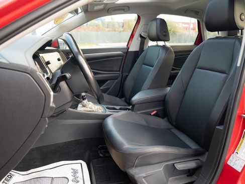 Used 2019 Volkswagen Jetta SEL image 20