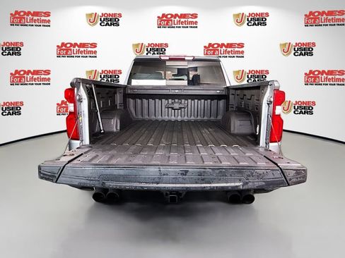 Used 2021 Chevrolet Silverado 1500 LT Trail Boss w/ LT Trail Boss Premium Package AWD/4WD image 14