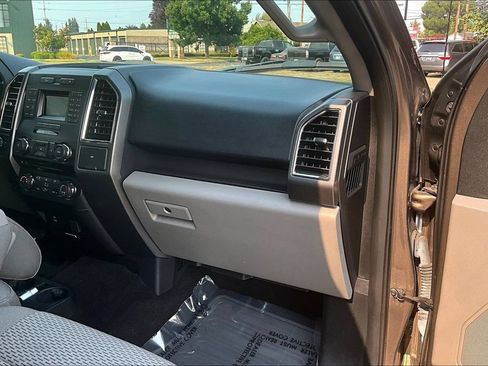 Used 2016 Ford F150 XLT w/ Equipment Group 301A Mid AWD/4WD image 19