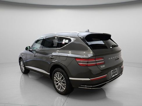 Certified 2025 Genesis GV80 2.5T Standard AWD/4WD image 6