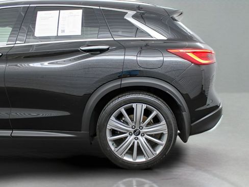 Used 2021 INFINITI QX50 Sensory image 32