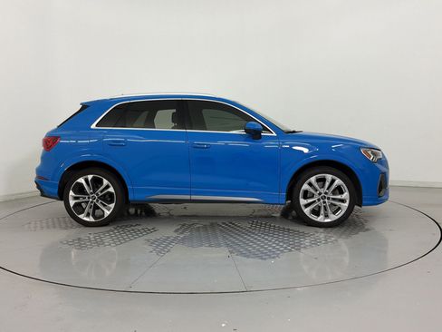 Used 2020 Audi Q3 2.0T Premium Plus w/ Premium Plus Package AWD/4WD image 8