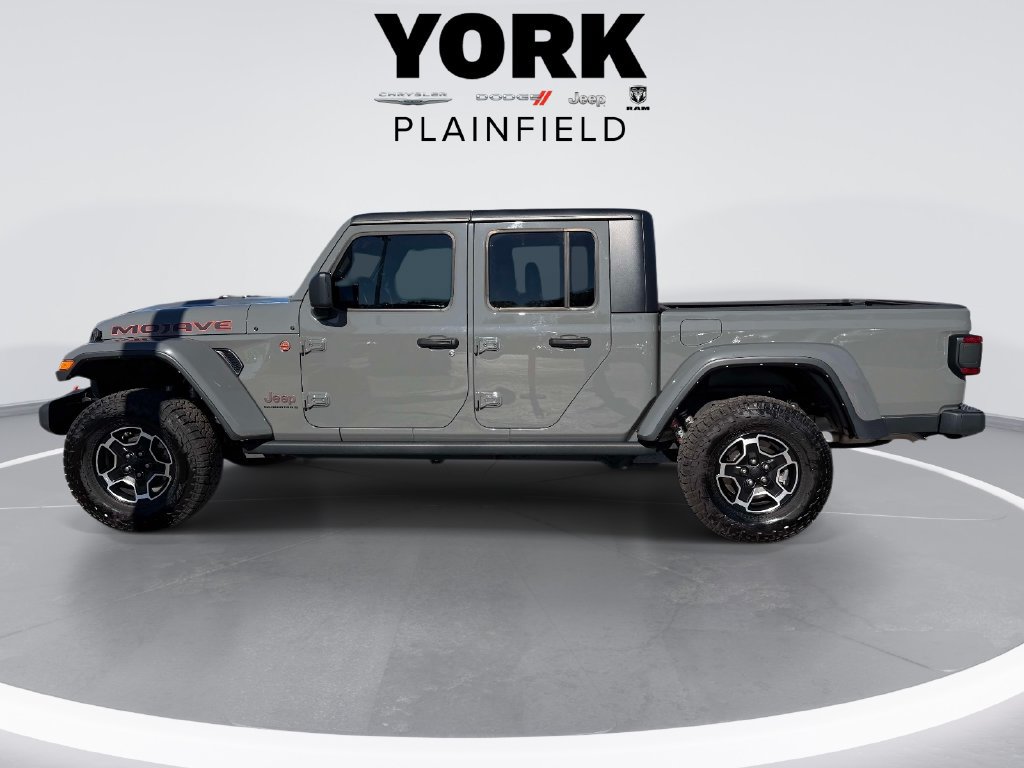 Used 2023 Jeep Gladiator Mojave w/ LED Lighting Group AWD/4WD image 8