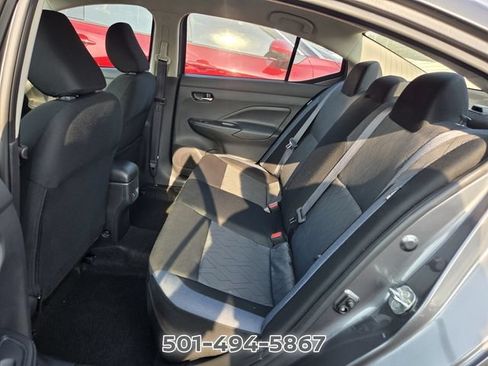 Used 2025 Nissan Versa SV FWD image 8