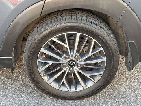 Used 2019 Hyundai Tucson SEL AWD/4WD image 11