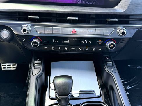 Used 2024 Kia Telluride SX Prestige X-Line AWD/4WD image 23