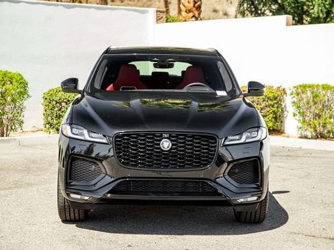 New 2026 Jaguar F-PACE R-Dynamic S image 3