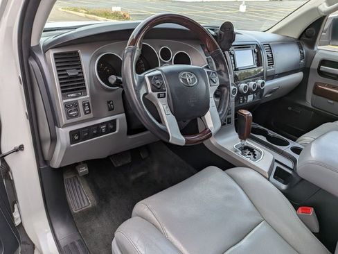 Used 2014 Toyota Sequoia Platinum AWD/4WD image 10