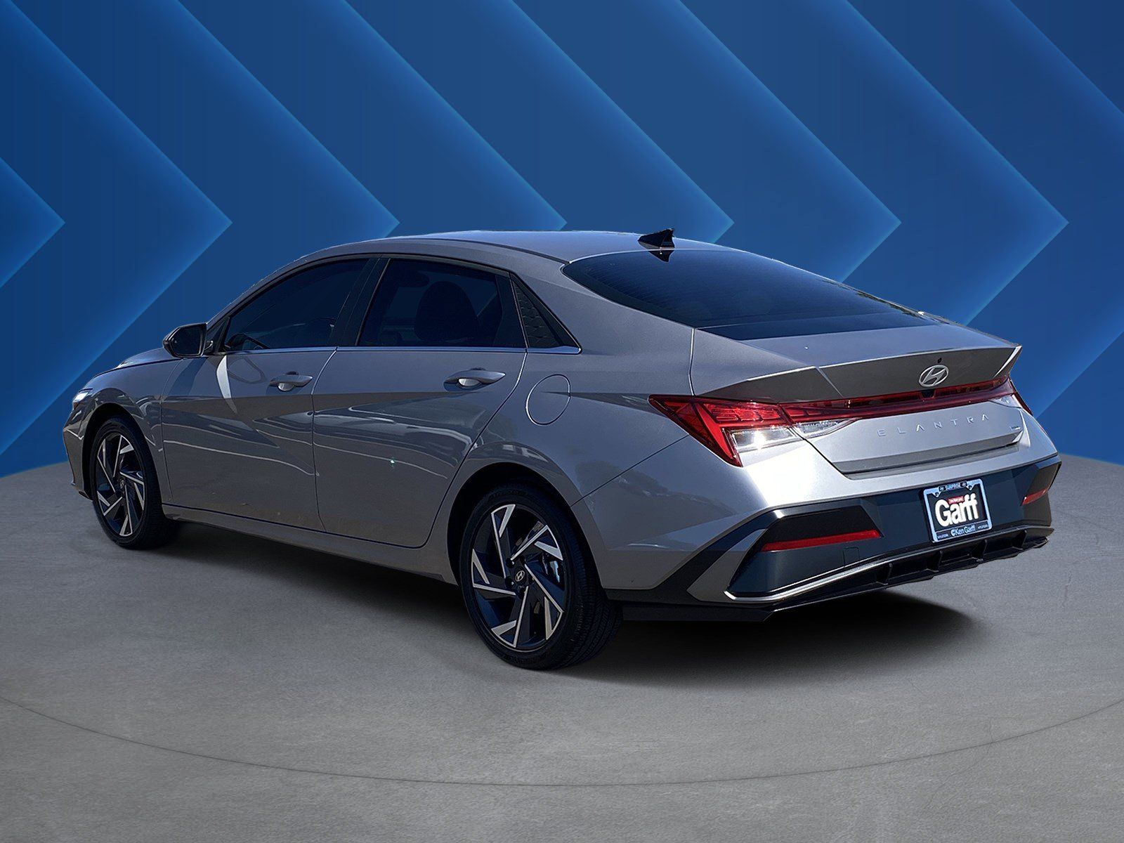 Certified 2026 Hyundai Elantra Limited FWD image 5