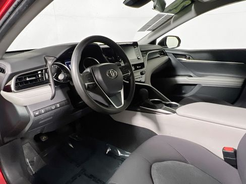 Used 2024 Toyota Camry LE FWD image 30