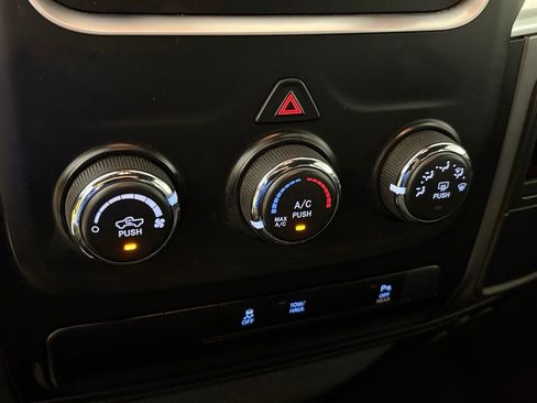Used 2024 RAM 1500 Classic Warlock AWD/4WD image 32