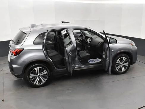 Used 2025 Mitsubishi Outlander Sport ES image 6