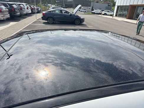 Used 2020 Mercedes-Benz C 300 4MATIC Sedan image 13