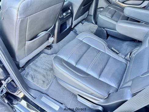 Used 2019 GMC Yukon Denali w/ Denali Ultimate Package RWD image 35