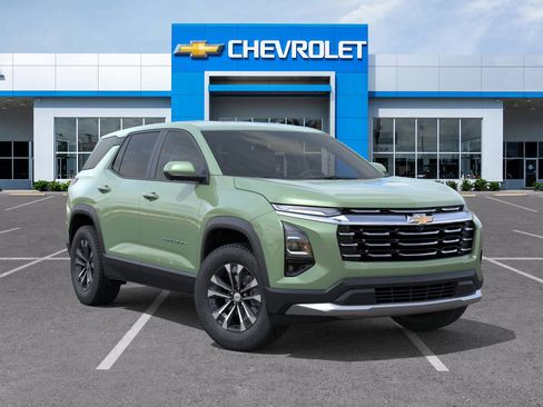 New 2026 Chevrolet Equinox LT w/ Safety and Technology Package image 7