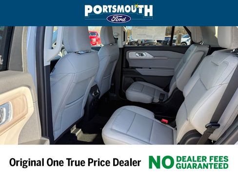 New 2026 Ford Explorer Active image 5