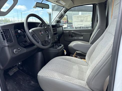 New 2025 GMC Savana 3500 w/ Power Convenience Package image 17