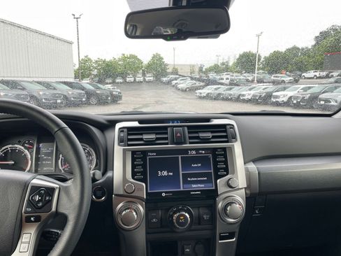 Used 2024 Toyota 4Runner TRD Sport image 18