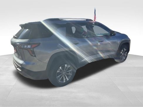 Used 2025 Chevrolet Equinox LT w/ Convenience Package II image 27