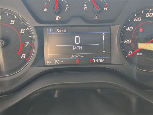 Used 2023 Chevrolet Camaro LT image 18