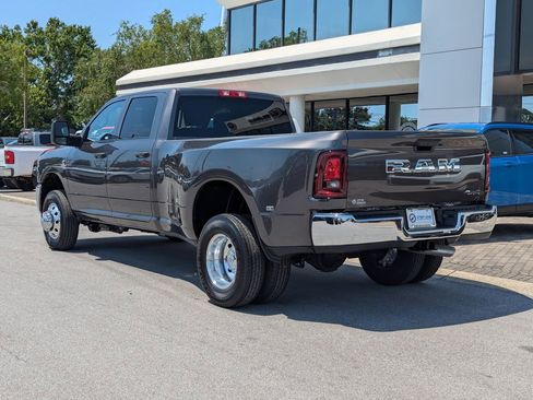 New 2025 RAM 3500 Tradesman w/ Chrome Appearance Group image 7