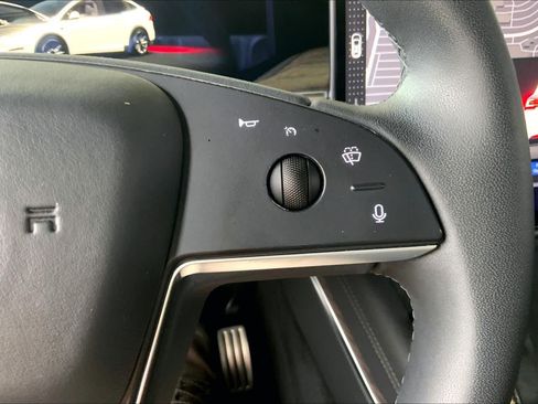 Used 2023 Tesla Model X AWD/4WD image 24