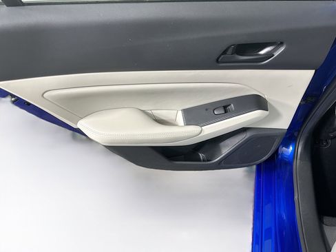 Used 2025 Nissan Altima 2.5 SV image 24