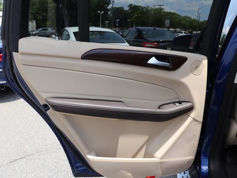 Used 2017 Mercedes-Benz GLS 450 4MATIC w/ Premium Package image 12