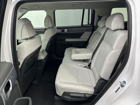 New 2026 Hyundai Santa Fe SE FWD image 21