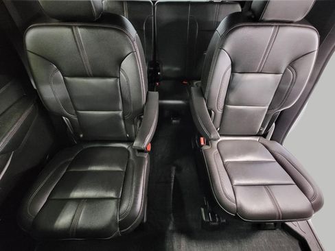 Used 2023 Chevrolet Traverse RS w/ LPO, Floor Liner Package image 23