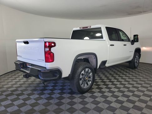 New 2026 Chevrolet Silverado 2500 Custom w/ Z71 Off-Road Package image 4