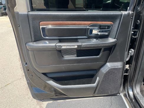 Used 2018 RAM 3500 Laramie image 21