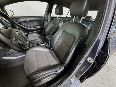 Used 2016 Kia Forte SX image 24