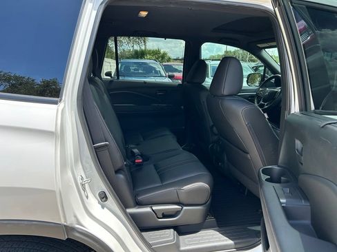 Used 2023 Honda Passport TrailSport image 44