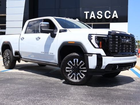 New 2026 GMC Sierra 3500 Denali Ultimate AWD/4WD image 1