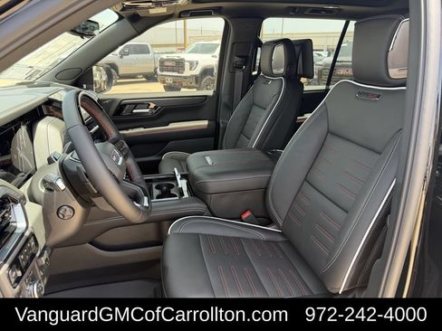 New 2026 GMC Yukon AT4 Ultimate w/ LPO, Floor Liner Package AWD/4WD image 23