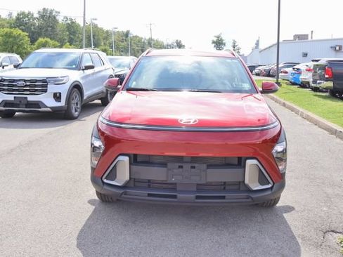 Used 2024 Hyundai Kona SEL AWD/4WD image 9