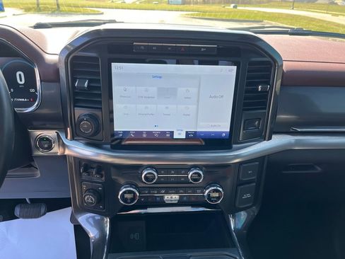 Used 2021 Ford F150 Lariat w/ Equipment Group 502A High image 16