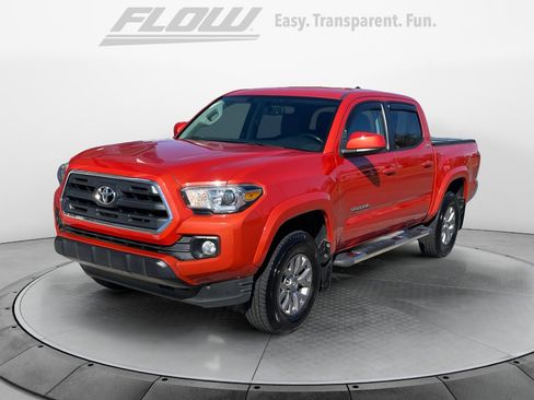 Used 2016 Toyota Tacoma SR5 image 3