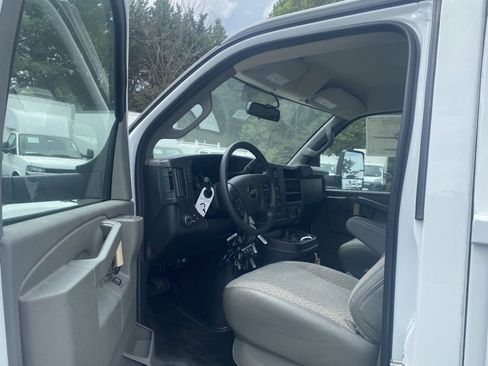 New 2025 Chevrolet Express 3500 w/ Power Convenience Package image 18